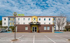 B&B HOTEL Brignoles